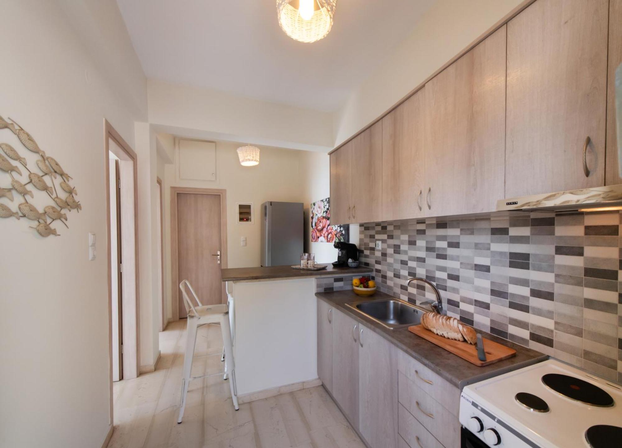ניקיאנה Meteora Suites מראה חיצוני תמונה